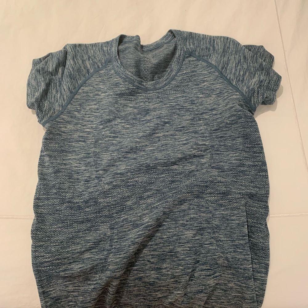 Lululemon run tech swiftly tee